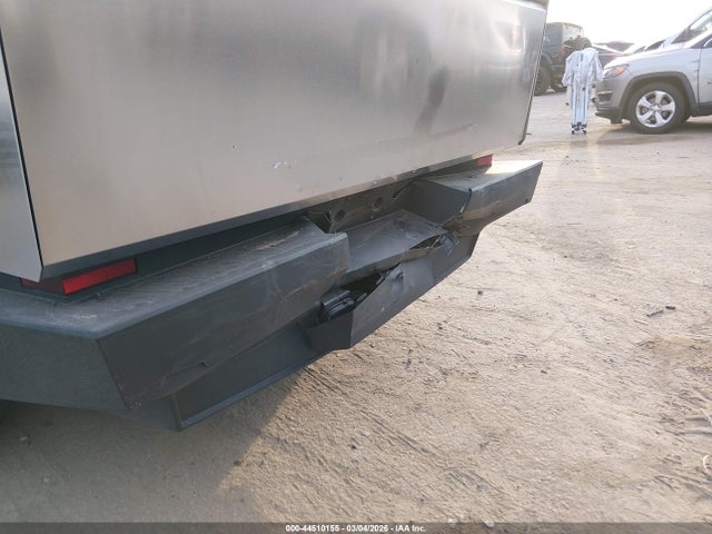 44510155 :رقم المزاد ، 7G2CEHED2SA079243 vin ، 2025 Tesla Cybertruck All-wheel Drive مزاد بيع