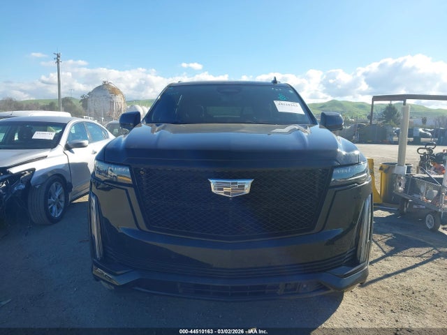 2023 Cadillac Escalade 4wd Sport მანქანა იყიდება აუქციონზე, vin: 1GYS4FKT4PR402837, აუქციონის ნომერი: 44510163
