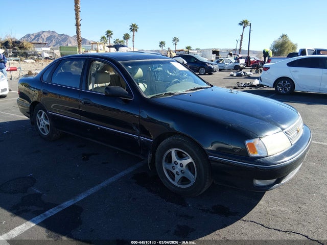 1999 TOYOTA AVALON 4T1BF18B6XU326094