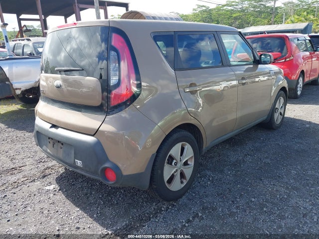 44510206 :رقم المزاد ، KNDJN2A20F7171266 vin ، 2015 Kia Soul مزاد بيع
