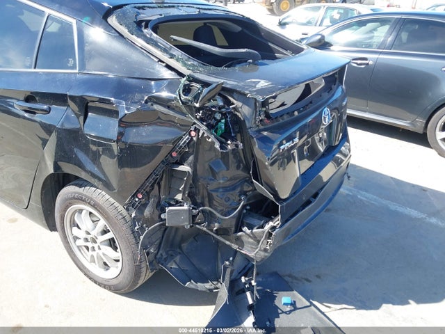 JTDKBRFU5H3054325 Toyota Prius Two