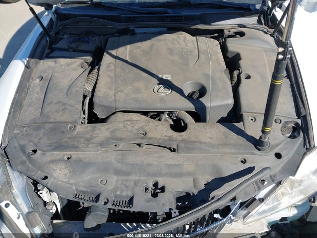 44510221 :رقم المزاد ، JTHBF5C28B5147754 vin ، 2011 Lexus Is 250 مزاد بيع