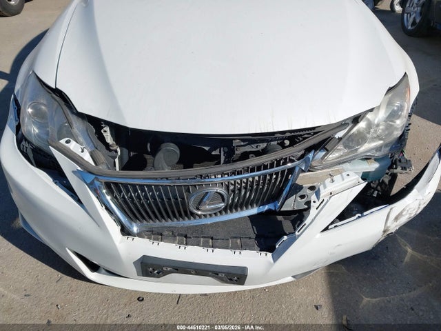 44510221 :رقم المزاد ، JTHBF5C28B5147754 vin ، 2011 Lexus Is 250 مزاد بيع