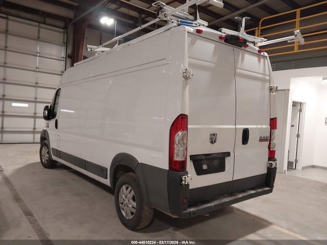 44510224 :رقم المزاد ، 3C6TRVDG3JE144049 vin ، 2018 Ram Promaster 2500 High Roof 159 Wb مزاد بيع