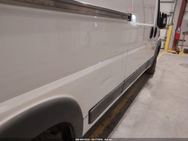 44510224 :رقم المزاد ، 3C6TRVDG3JE144049 vin ، 2018 Ram Promaster 2500 High Roof 159 Wb مزاد بيع