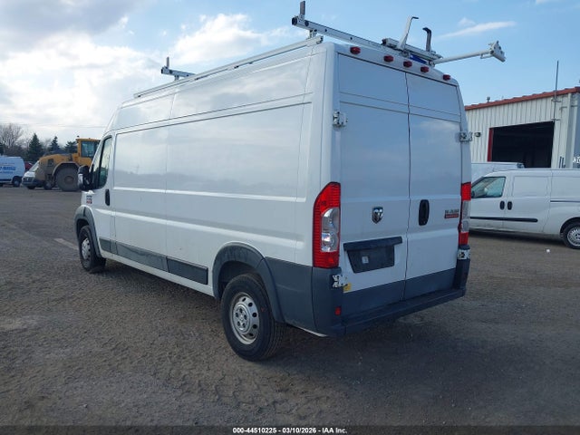 44510225 :رقم المزاد ، 3C6TRVDGXHE543048 vin ، 2017 Ram Promaster 2500 High Roof 159 Wb مزاد بيع