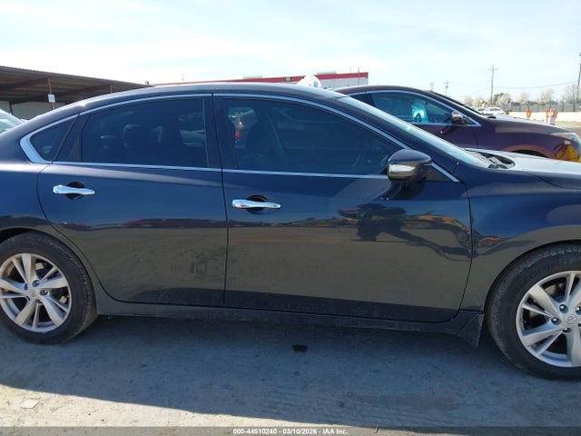 2015 Nissan Altima 2.5 Sl მანქანა იყიდება აუქციონზე, vin: 1N4AL3AP2FC238518, აუქციონის ნომერი: 44510240