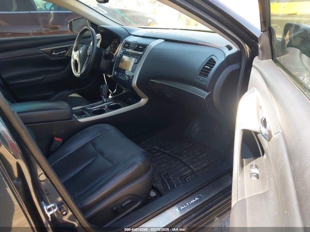 2015 Nissan Altima 2.5 Sl მანქანა იყიდება აუქციონზე, vin: 1N4AL3AP2FC238518, აუქციონის ნომერი: 44510240