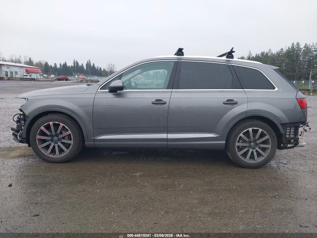 44510241 :رقم المزاد ، WA1VAAF76HD007773 vin ، 2017 Audi Q7 3.0t Premium مزاد بيع