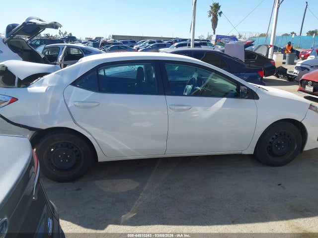 Toyota COROLLA LE 2017 5YFBURHE7HP680725 Image 13