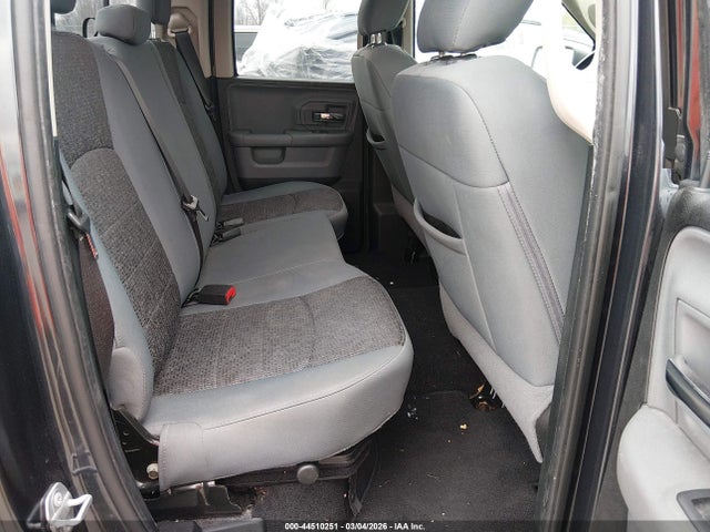 44510251 :رقم المزاد ، 1C6RR7GG4JS311646 vin ، 2018 Ram 1500 Big Horn  4x4 6'4 Box مزاد بيع