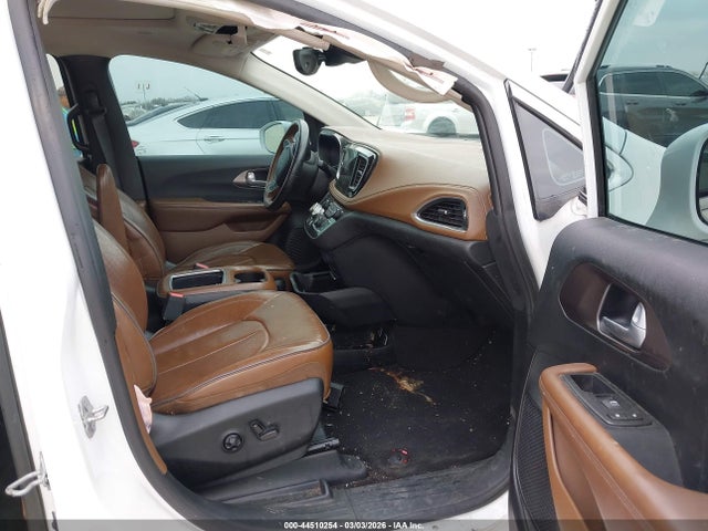 2017 CHRYSLER PACIFICA 2C4RC1GG4HR518251 Photo 4