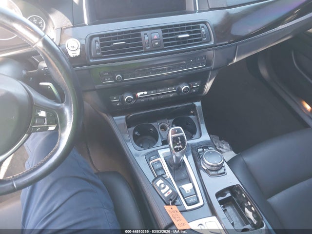 WBA5A5C5XGG351388 BMW 528I