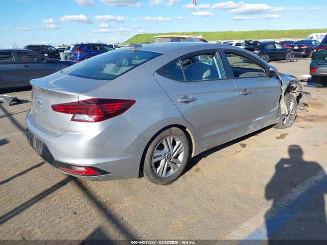 5NPD84LF0LH555507 Hyundai ELANTRA SEL