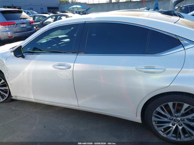2021 Lexus Es 350 მანქანა იყიდება აუქციონზე, vin: 58ADZ1B11MU097618, აუქციონის ნომერი: 44510309