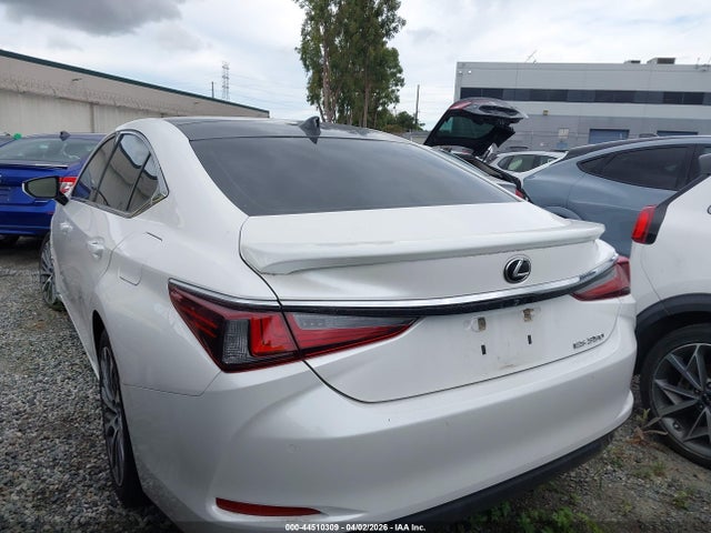 2021 Lexus Es 350 მანქანა იყიდება აუქციონზე, vin: 58ADZ1B11MU097618, აუქციონის ნომერი: 44510309