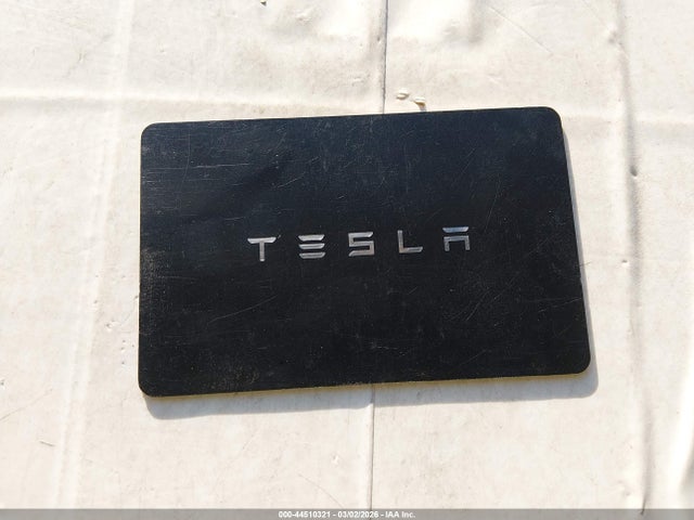 2021 TESLA MODEL Y 5YJYGDEE5MF200356 Photo 10