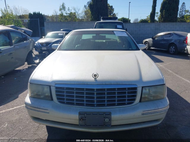 Auction sale of the 1998 Cadillac Deville Standard, vin: 1G6KD54Y9WU785133, lot number: 44510324