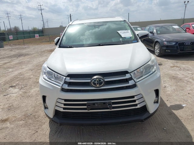Toyota Highlander Xle 2017 5TDKZRFH3HS512196 Image 12