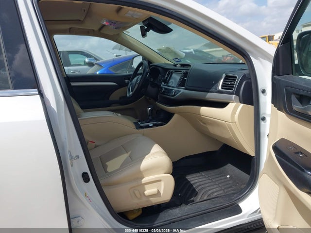 Toyota Highlander Xle 2017 5TDKZRFH3HS512196 Image 5