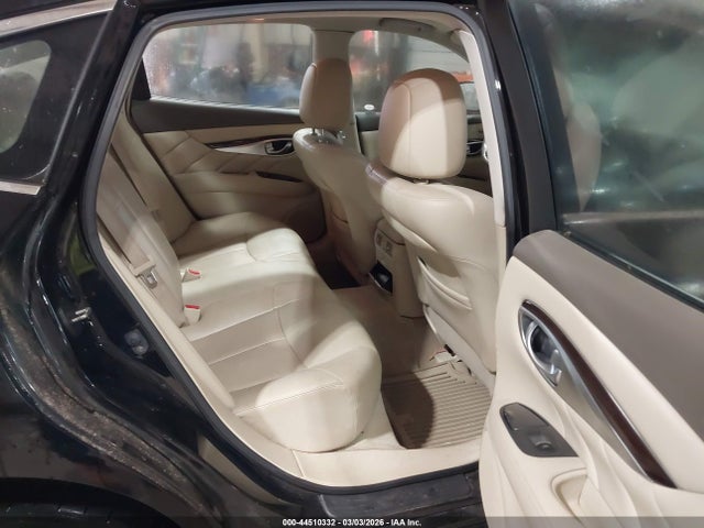 Продажа на аукционе авто 2011 Infiniti M56x, vin: JN1AY1AR1BM570247, номер лота: 44510332