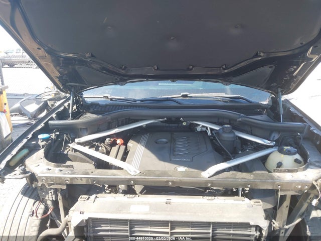 5UXCR6C5XKLL34663 BMW X5 Xdrive40i