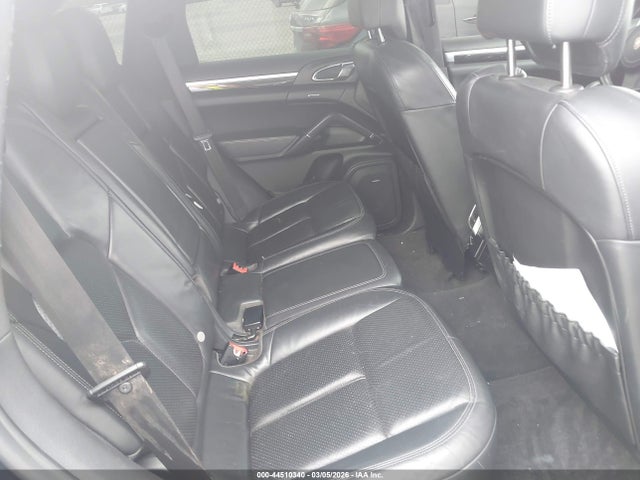 2011 PORSCHE CAYENNE WP1AB2A29BLA42080 Photo 7