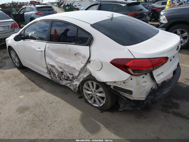 3KPFL4A70HE035192 KIA FORTE LX