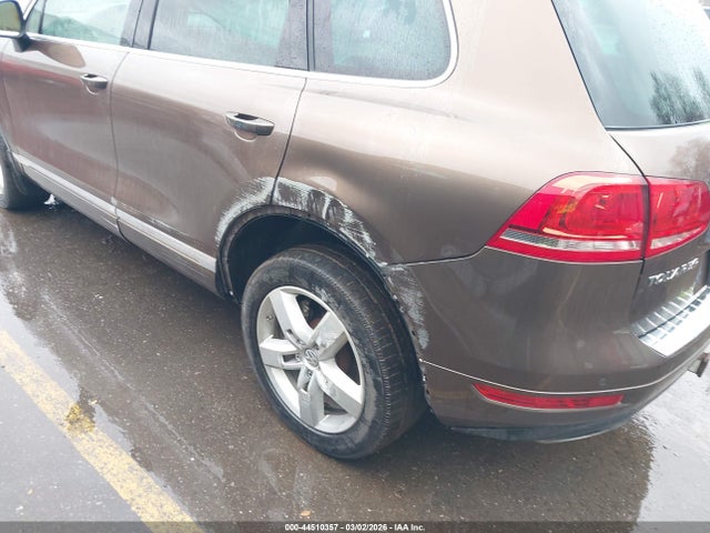 2012 Volkswagen Touareg Vr6 Lux მანქანა იყიდება აუქციონზე, vin: WVGFF9BP8CD004622, აუქციონის ნომერი: 44510357