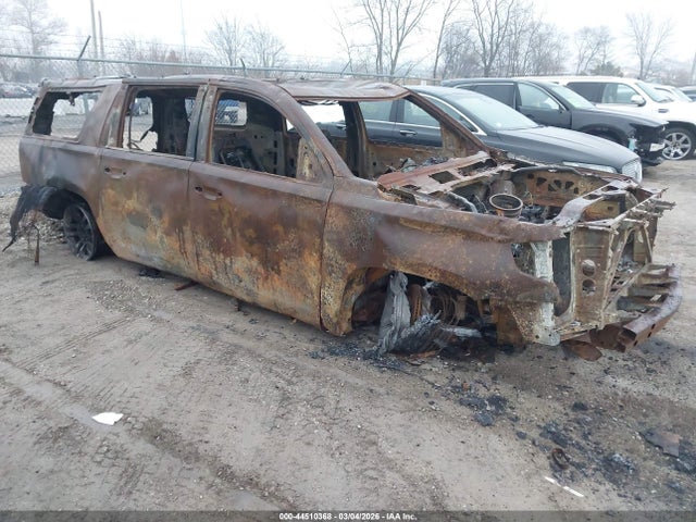Продажа на аукционе авто 2015 Chevrolet Suburban 1500 Ls, vin: 1GNSCHKCXFR206721, номер лота: 44510368