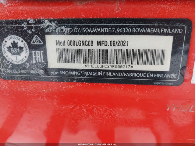 44510369 :رقم المزاد ، YH2LLGNC2NR000213 vin ، 2022 Lynx Boon Docker Ds 4100 مزاد بيع