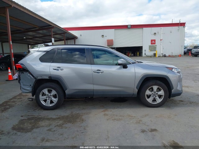2T3W1RFV4MC102645 Toyota Rav4 Xle