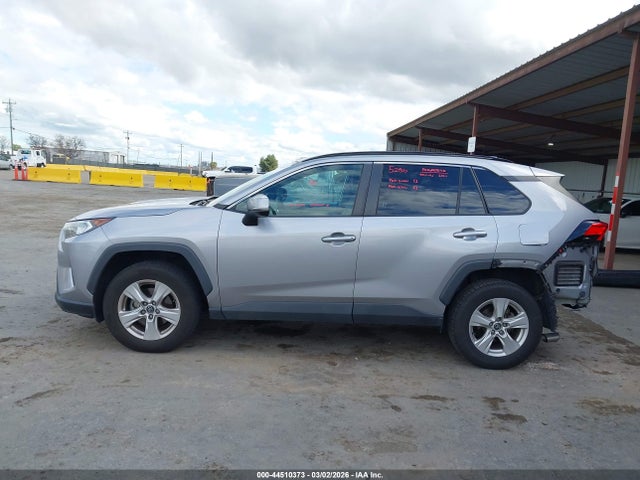 2T3W1RFV4MC102645 Toyota Rav4 Xle