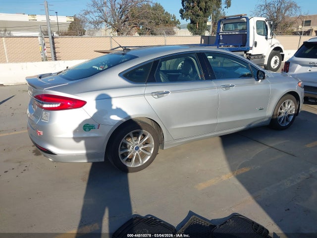 Ford Fusion Energi Titanium 2017 3FA6P0SU3HR329976 Image 4