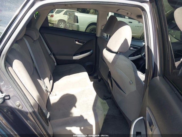 JTDKN3DU0F0423467 Toyota Prius Three