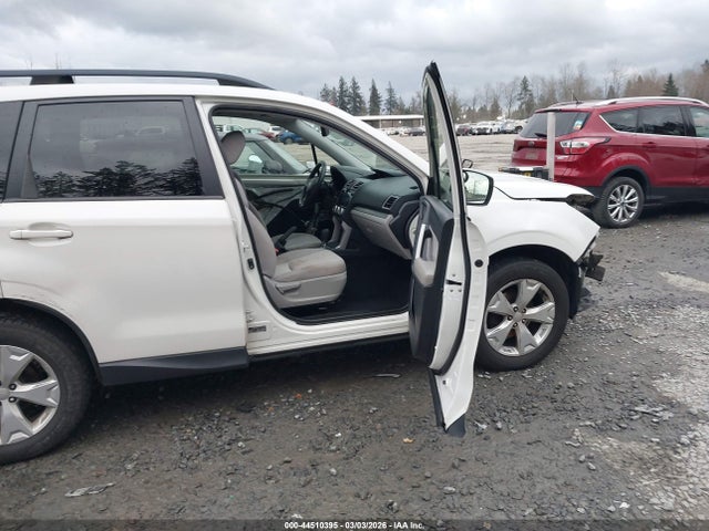Subaru Forester 2.5i Premium 2016 JF2SJADC0GH531311 Image 5