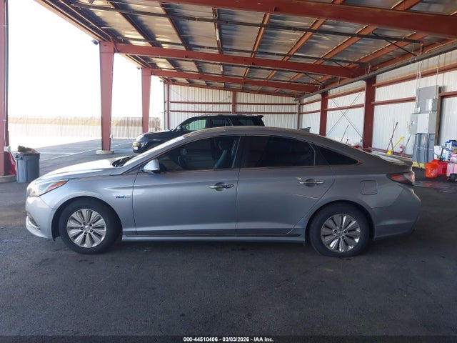 KMHE24L13HA044393 Hyundai Sonata Hybrid Se