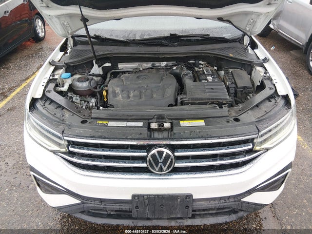 44510427 :رقم المزاد ، 3VV2B7AX4NM047920 vin ، 2022 Volkswagen Tiguan 2.0t Se مزاد بيع
