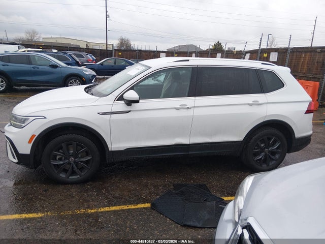 44510427 :رقم المزاد ، 3VV2B7AX4NM047920 vin ، 2022 Volkswagen Tiguan 2.0t Se مزاد بيع