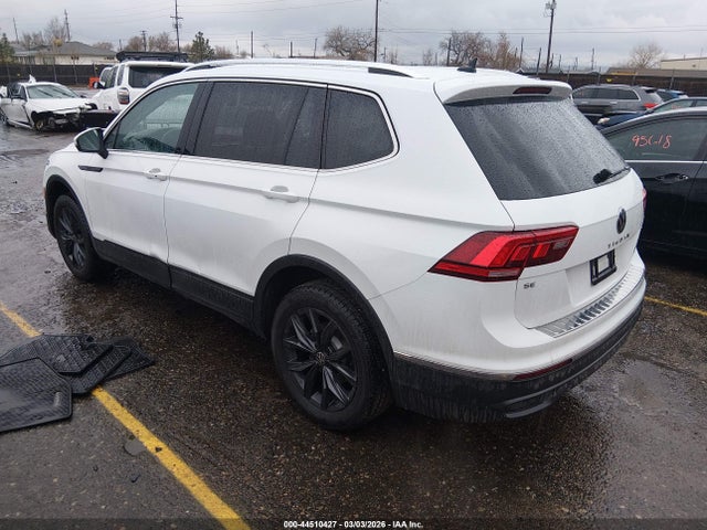 44510427 :رقم المزاد ، 3VV2B7AX4NM047920 vin ، 2022 Volkswagen Tiguan 2.0t Se مزاد بيع