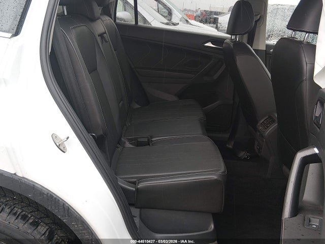 44510427 :رقم المزاد ، 3VV2B7AX4NM047920 vin ، 2022 Volkswagen Tiguan 2.0t Se مزاد بيع