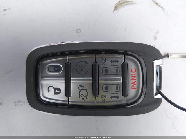 2C4RC1BG6TR231705 Chrysler Pacifica Select