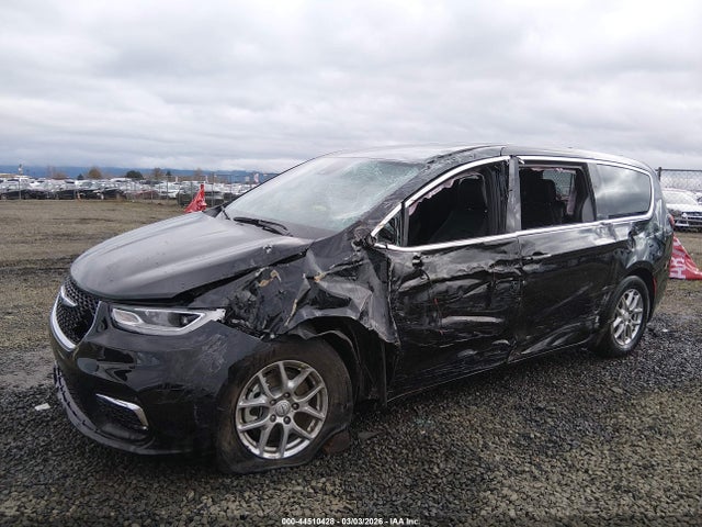 2C4RC1BG6TR231705 Chrysler Pacifica Select