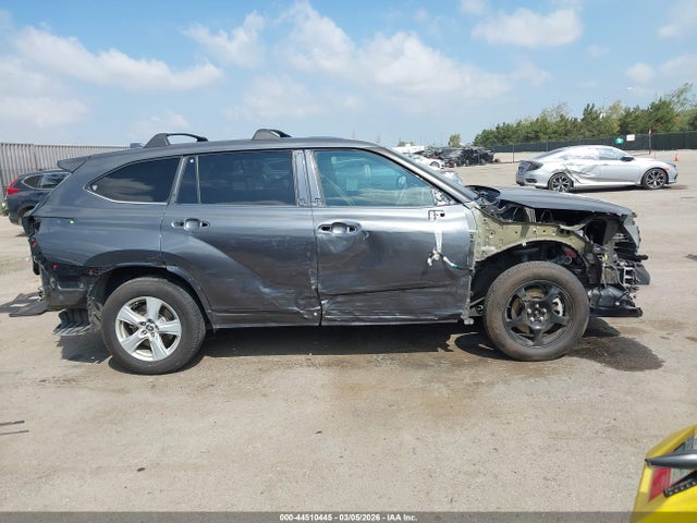 Toyota Highlander L 2020 5TDCZRBH5LS024225 Image 14