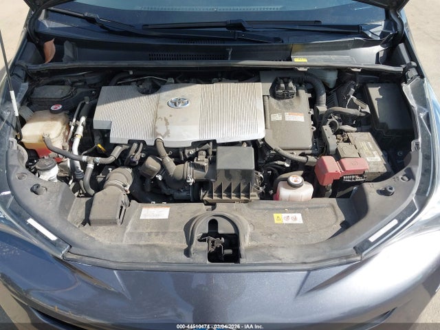 Toyota Prius Two 2016 JTDKBRFU3G3018647 Image 10
