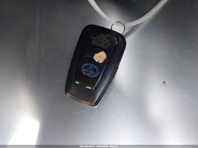 Toyota Prius Two 2016 JTDKBRFU3G3018647 Image 11