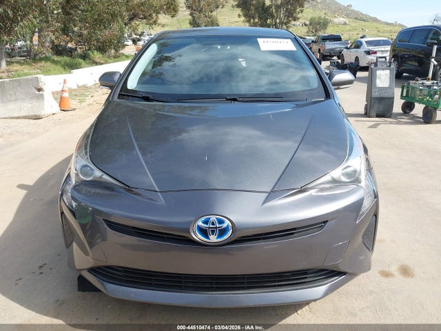 Toyota Prius Two 2016 JTDKBRFU3G3018647 Image 12