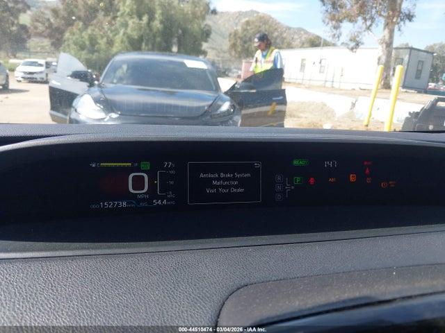 Toyota Prius Two 2016 JTDKBRFU3G3018647 Image 7