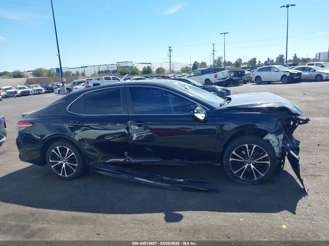4T1B11HKXKU765094 Toyota CAMRY SE