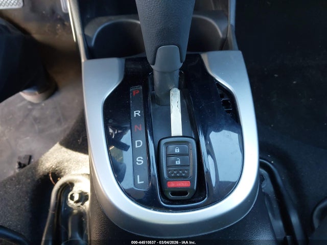 JHMGK5H56HS000735 Honda FIT LX
